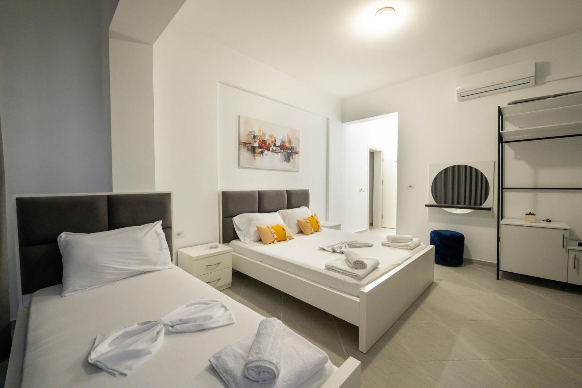 Vila Amare Sarandë 外观 照片