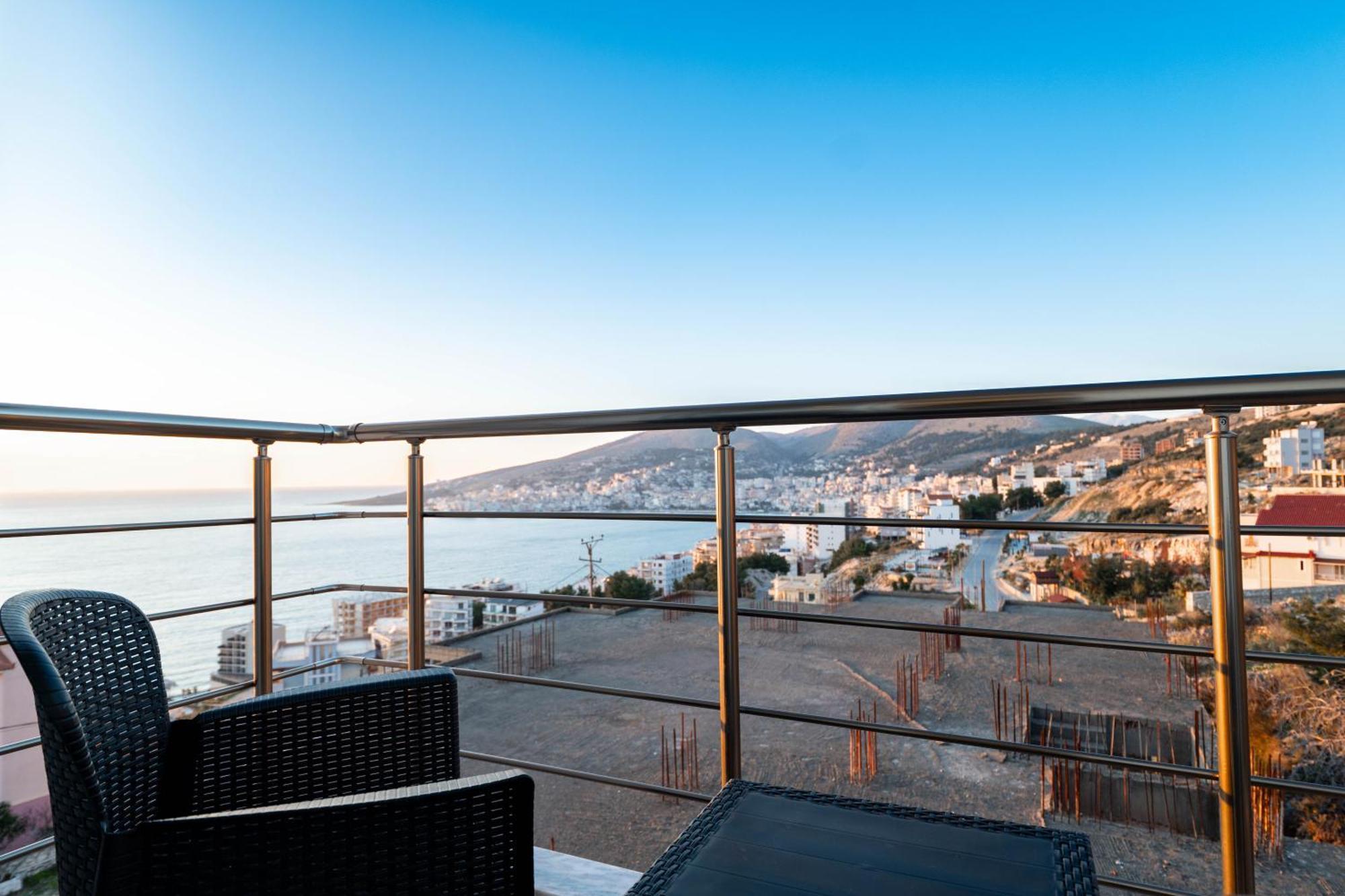 Vila Amare Sarandë 外观 照片