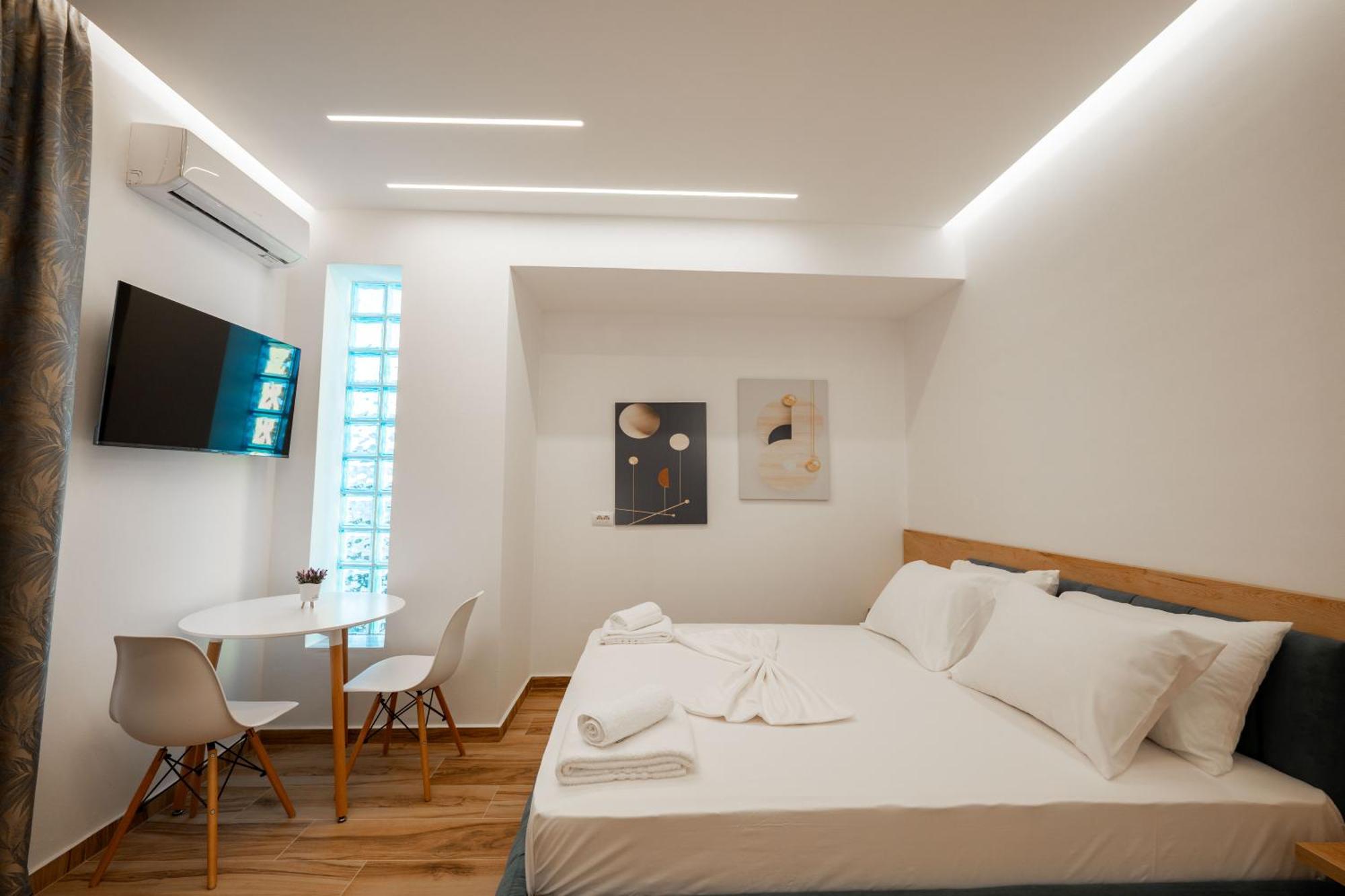 Vila Amare Sarandë 客房 照片