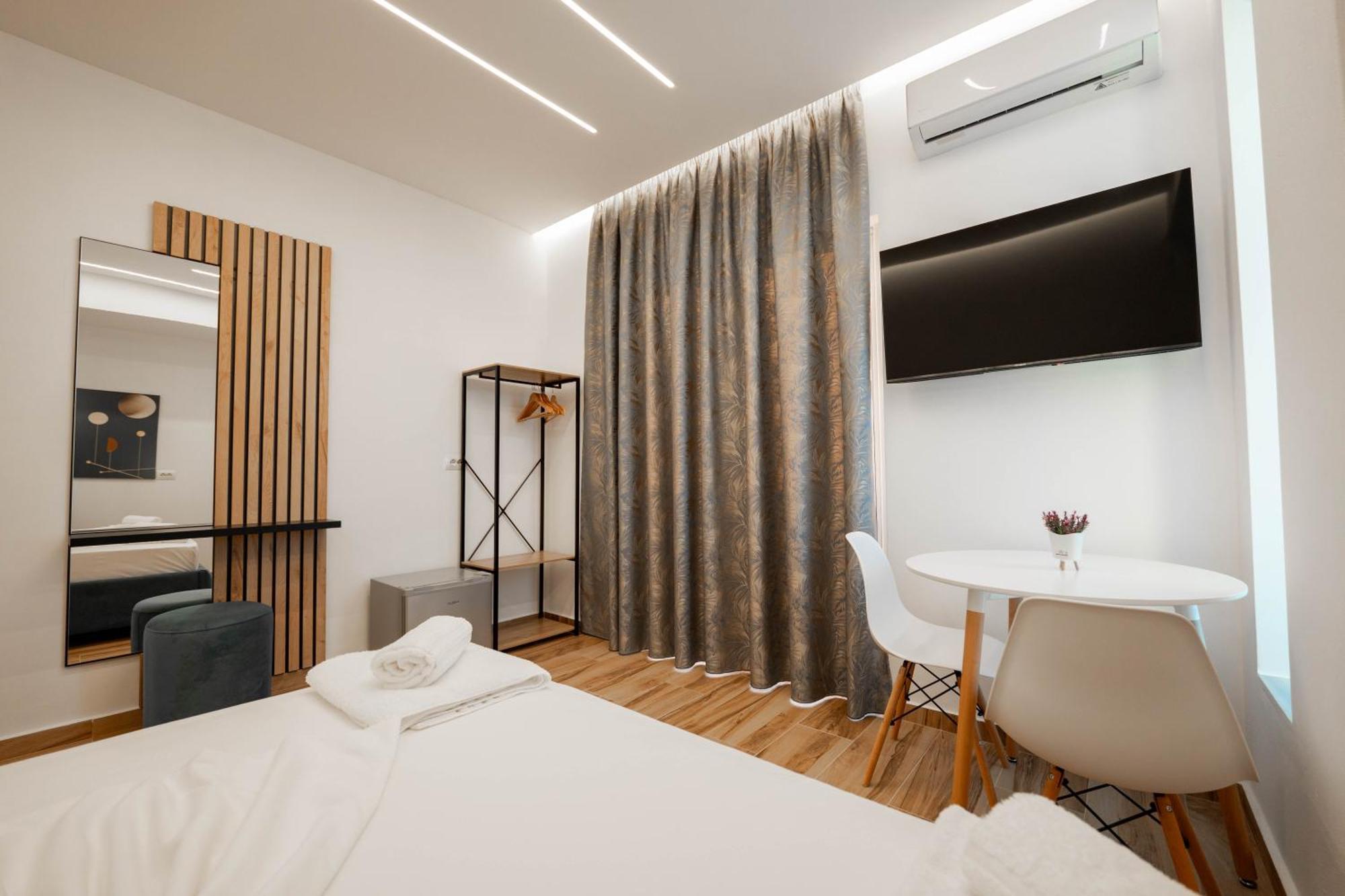 Vila Amare Sarandë 外观 照片