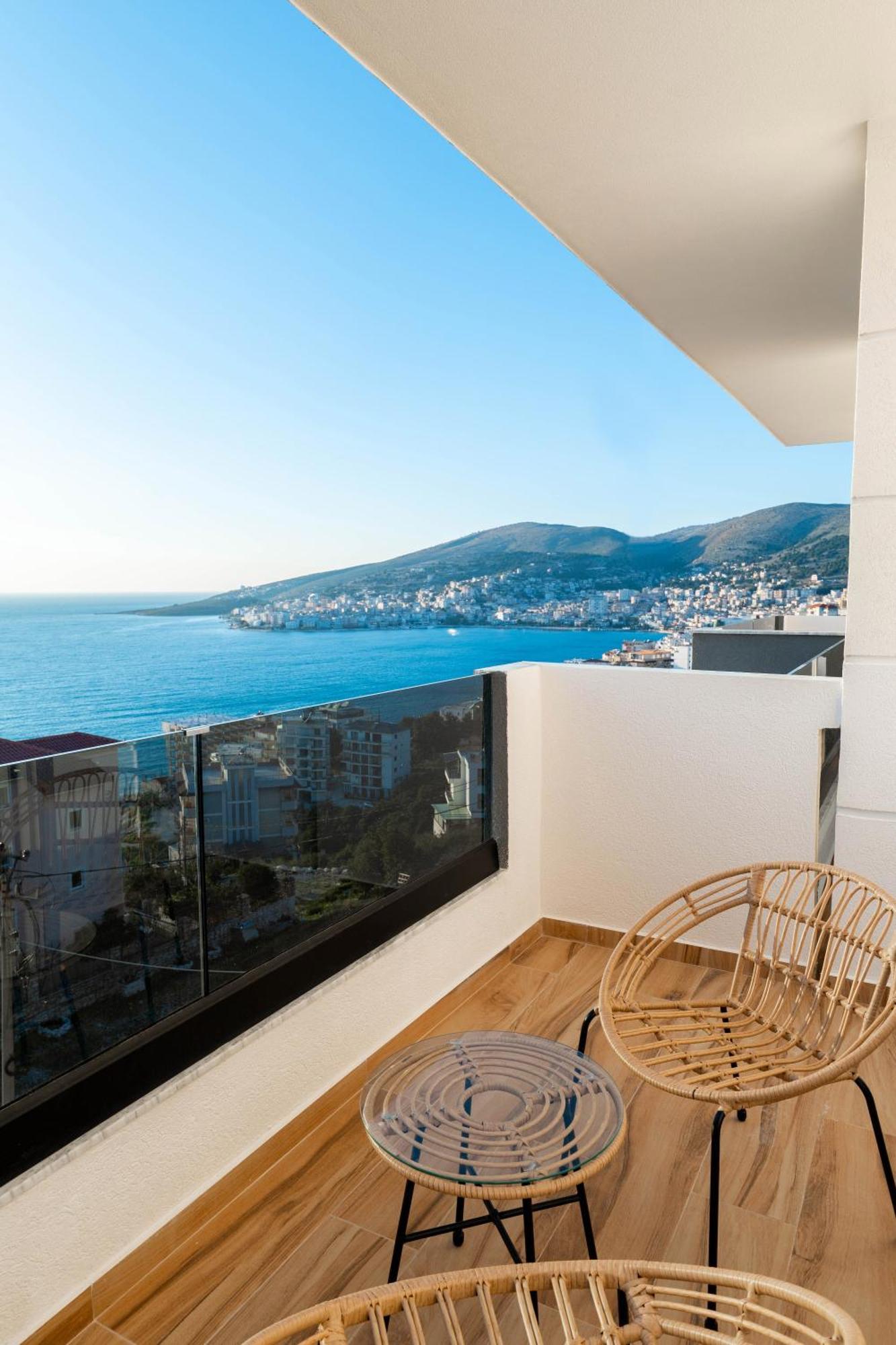 Vila Amare Sarandë 外观 照片