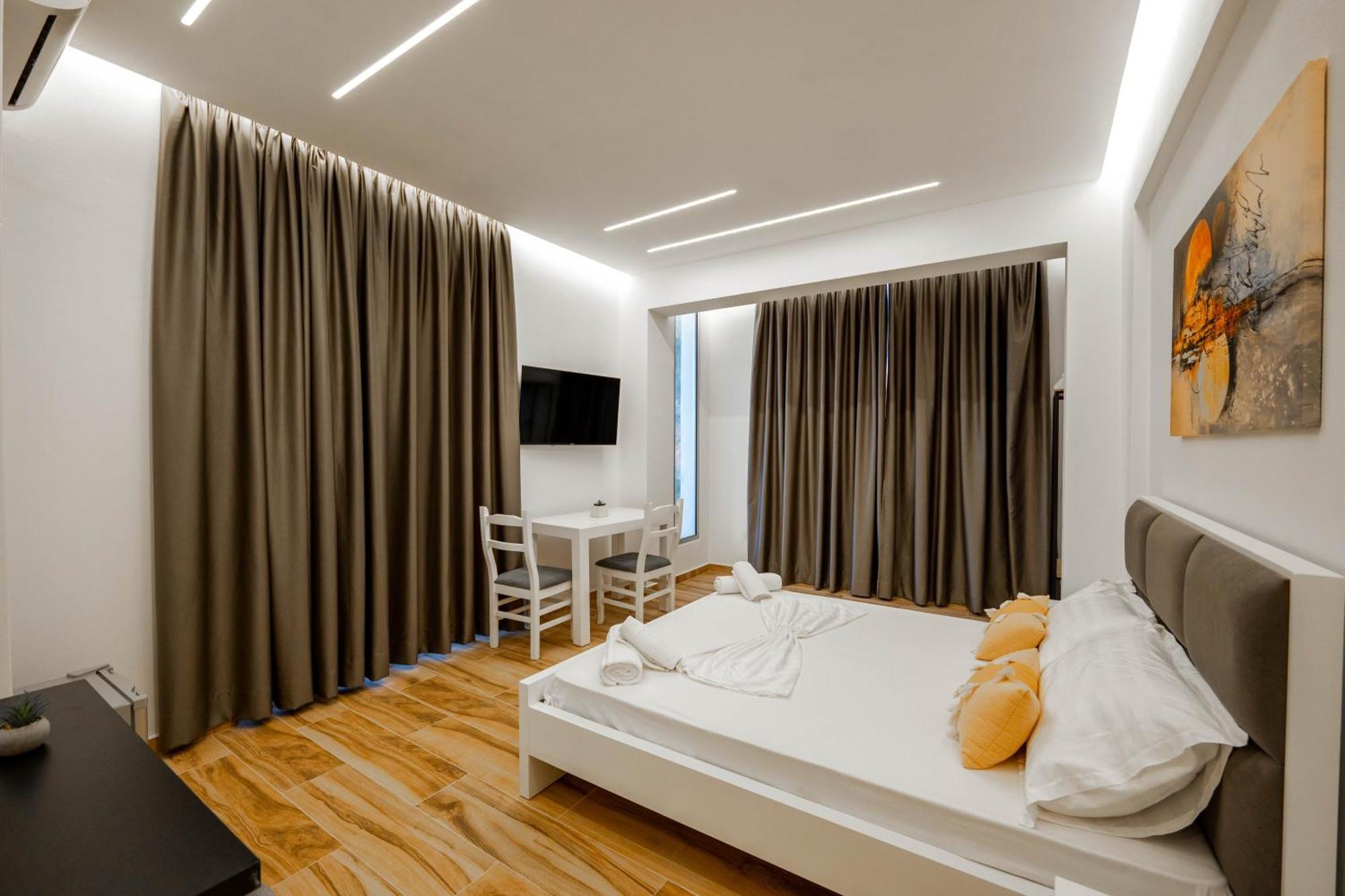 Vila Amare Sarandë 外观 照片